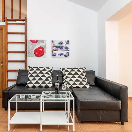 Avenida Del Pirata By Interhome