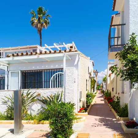 Apartment Avenida Del Pirata By Interhome Estepona